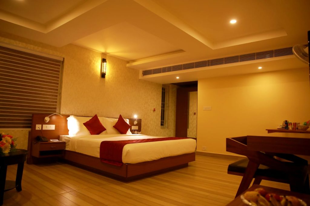 best tours & travels in pollachi , valparai